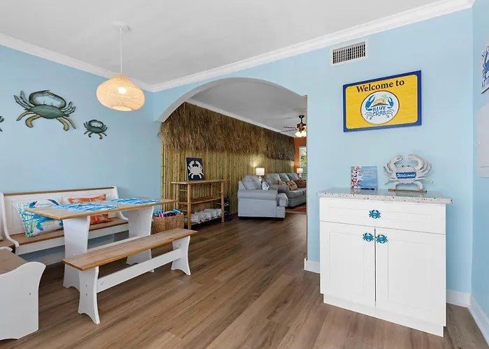 Apartment Tiki Blue Crab In Paradise Clearwater Beach