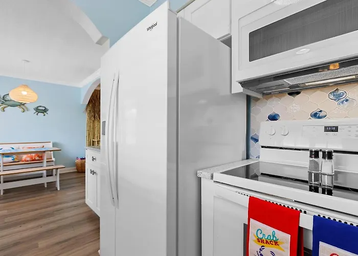 Apartment Tiki Blue Crab In Paradise Clearwater Beach