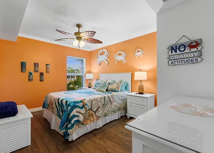 Apartment Tiki Blue Crab In Paradise *